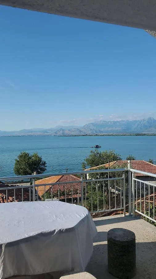 Villa Shqipnia Shkodër