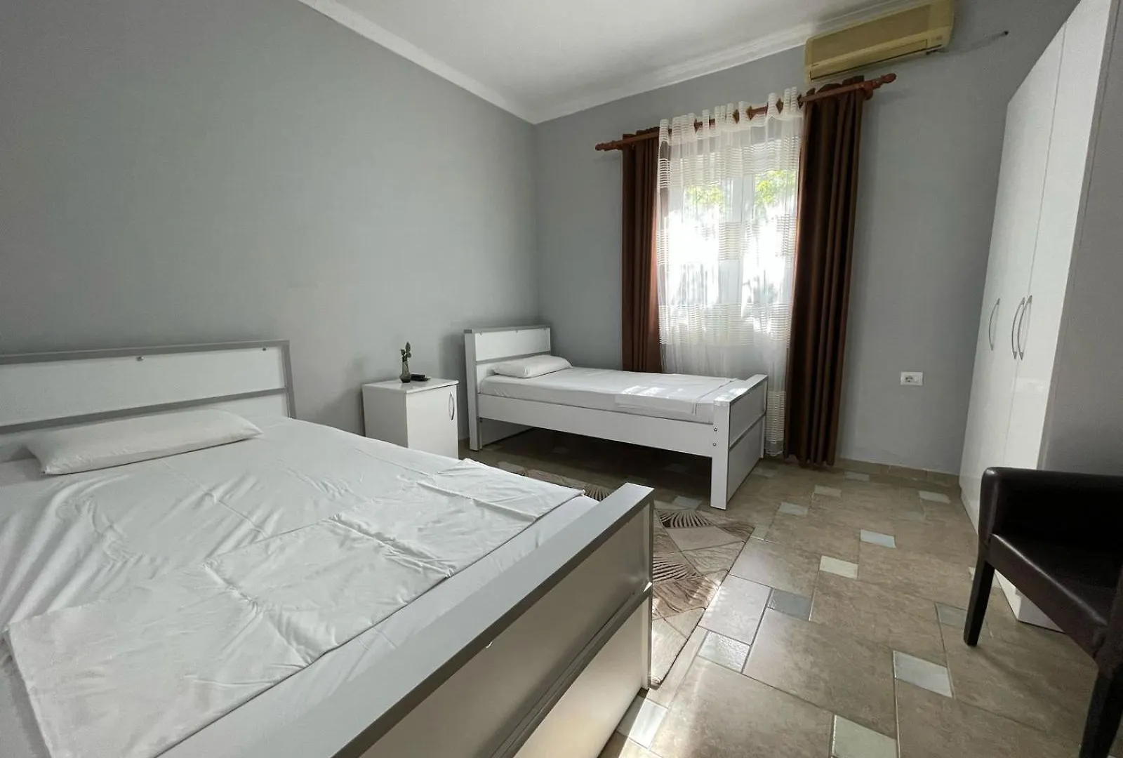 Vandrarhem Villa Shqipnia Shkodër Albanien
